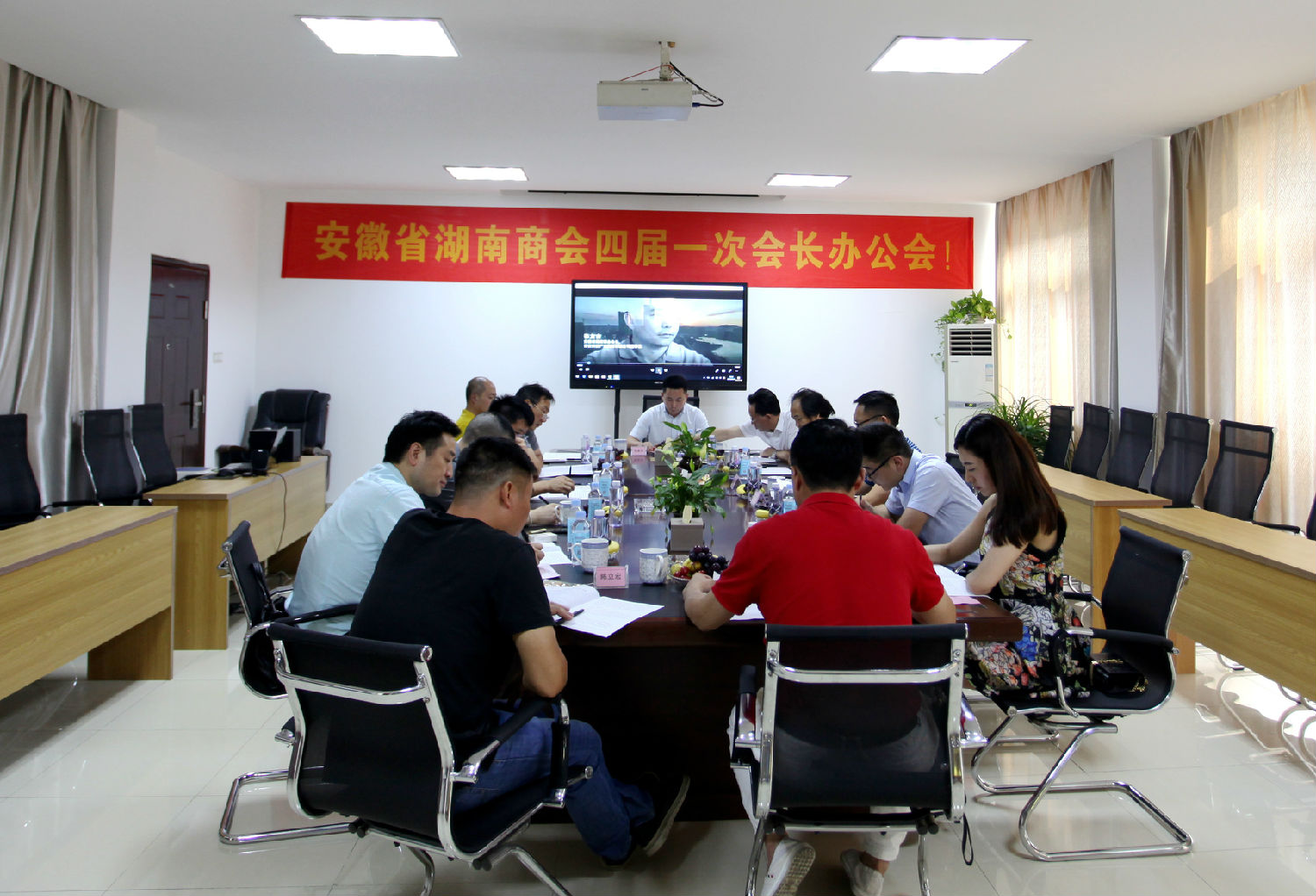 安徽得润电气 成套高低压开关柜 厂家 电话:400-0551-777 qq:3176885416 安徽得润电气 成套高低压开关柜 厂家 电话:400-0551-777 qq:3176885416