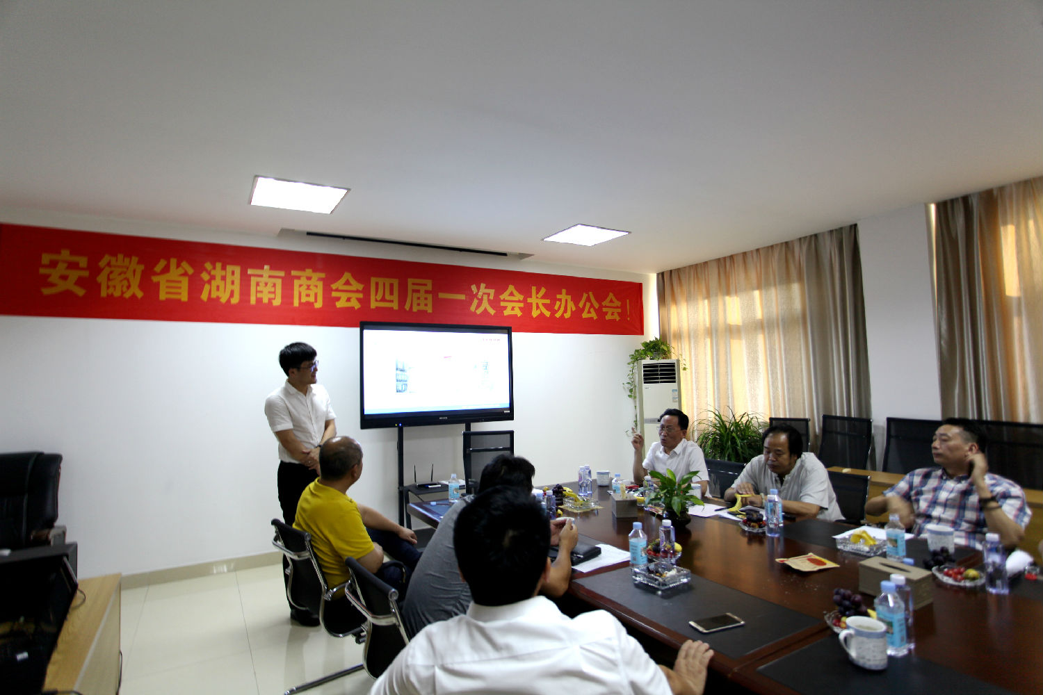 安徽得润电气 成套高低压开关柜 厂家 电话:400-0551-777 qq:3176885416 安徽得润电气 成套高低压开关柜 厂家 电话:400-0551-777 qq:3176885416