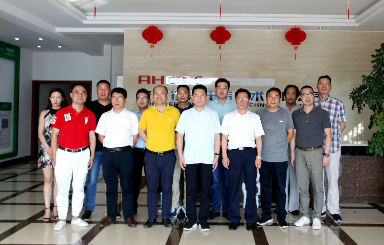安徽得润电气 成套高低压开关柜 厂家 电话:400-0551-777 qq:3176885416 安徽得润电气 成套高低压开关柜 厂家 电话:400-0551-777 qq:3176885416
