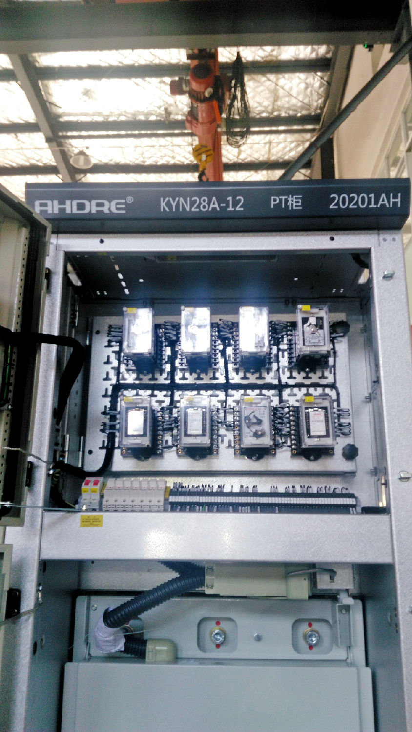 KYN28A-12高压开关柜 安徽得润电气 400-128-7988 KYN28A-12高压开关柜 安徽得润电气 400-128-7988