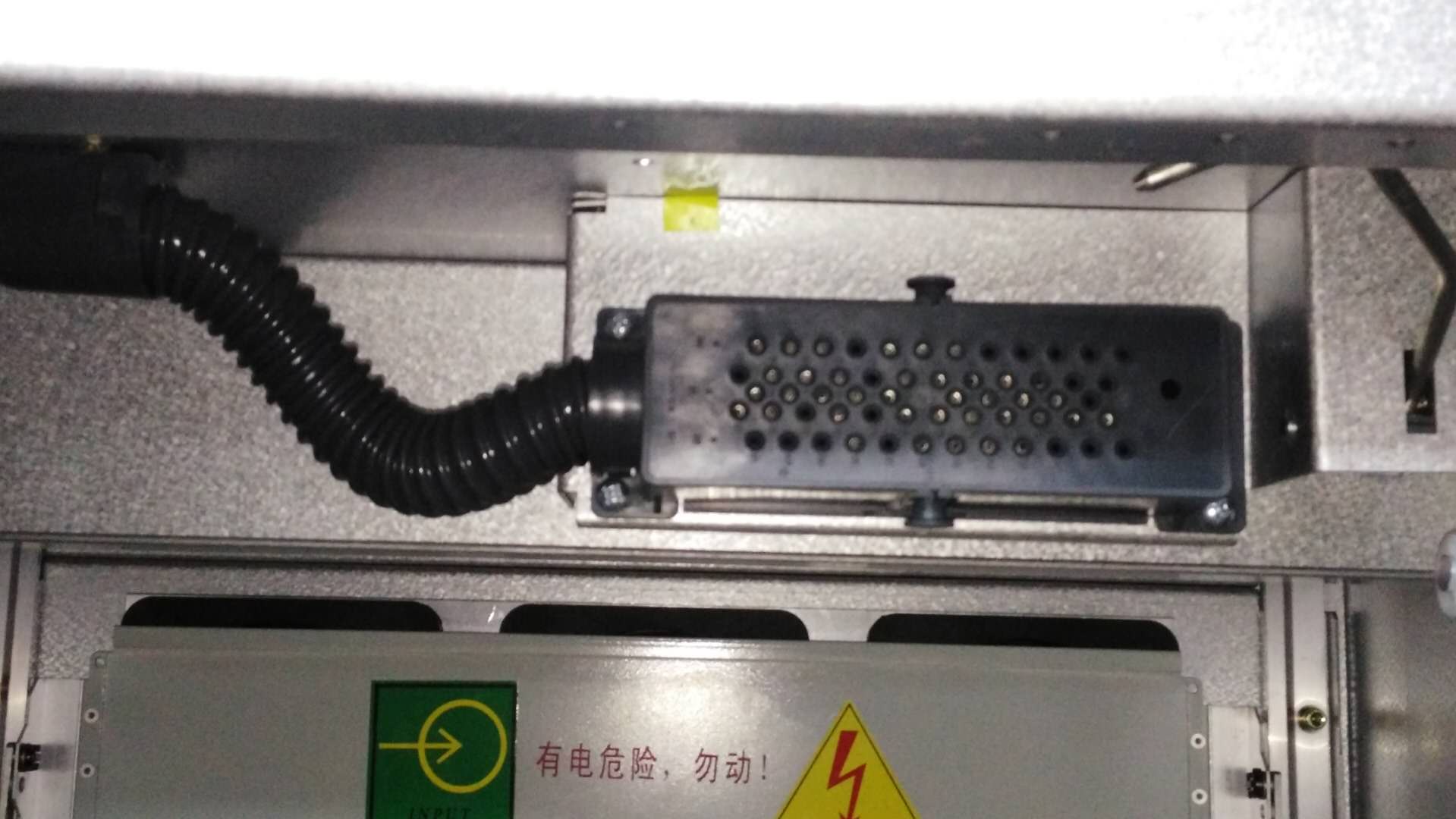 KYN28A-12高压开关柜 安徽得润电气 400-128-7988 KYN28A-12高压开关柜 安徽得润电气 400-128-7988